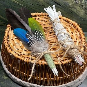 Peaceful Gift Set Hand Crafted Home Decor New